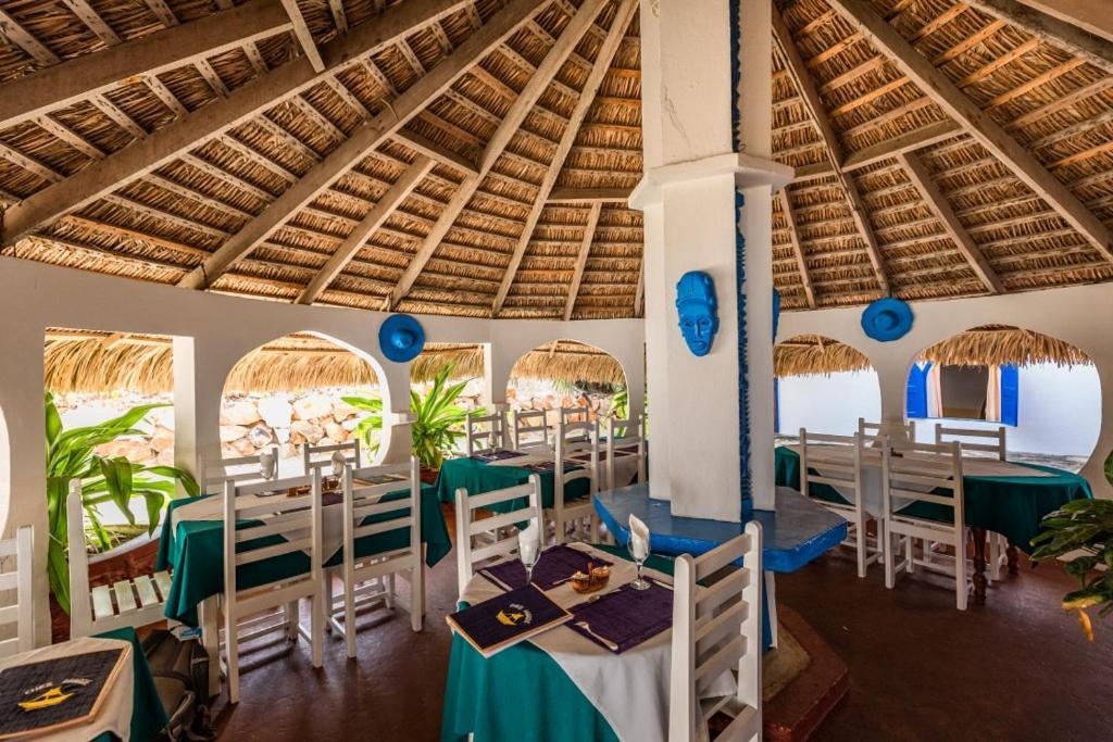Chez Maggie Hotel & Restaurant 穆龙达瓦 外观 照片
